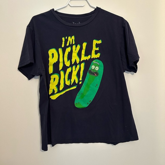 Jack of All Trades Pickle Rick T-Shirt - Picture 1 of 4